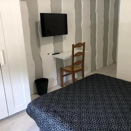 Bon Accueil Hotel Oyonnax